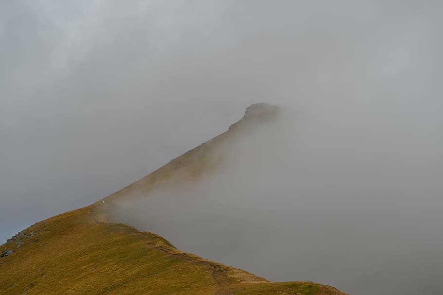 Mountain, Highlands, Low Cloud, Cloud, Peak, hill, landscape HD wallpaper