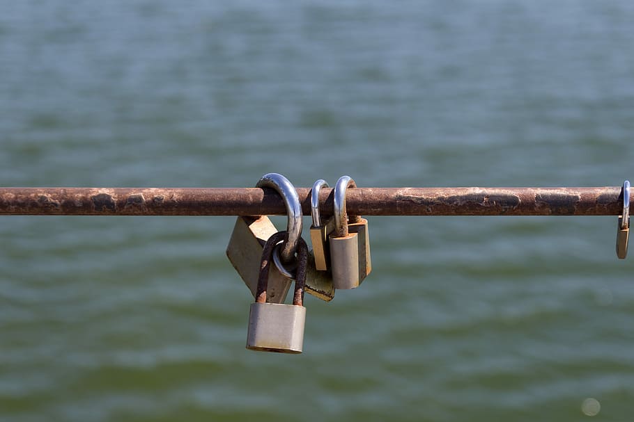 Padlocks, Commitment, Link, Promise, love lock, security, safety HD wallpaper
