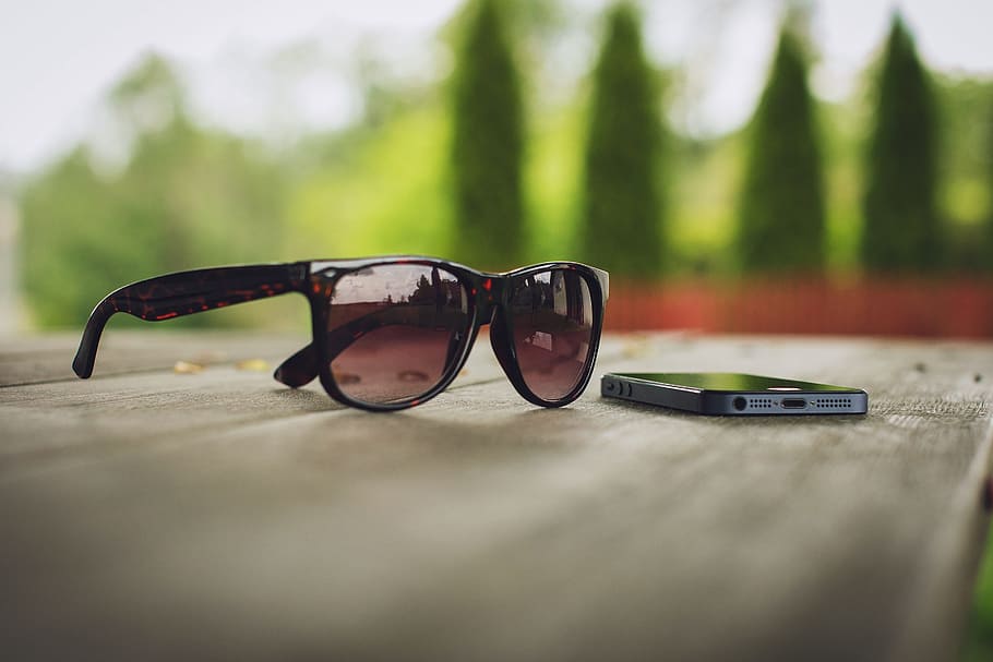 still, items, things, gadgets, iphone, smartphone, mobile, wood HD wallpaper