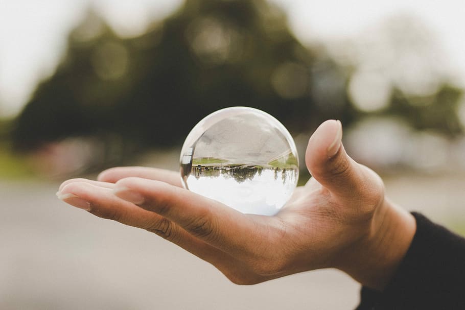 shallow focus photo of glass orb ornament, focus photo of ball HD wallpaper