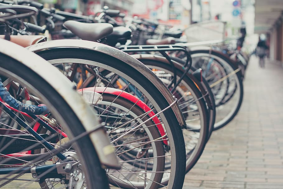 Bicycles on the street in Fukuoka, Japan, urban, bike, transportation HD wallpaper