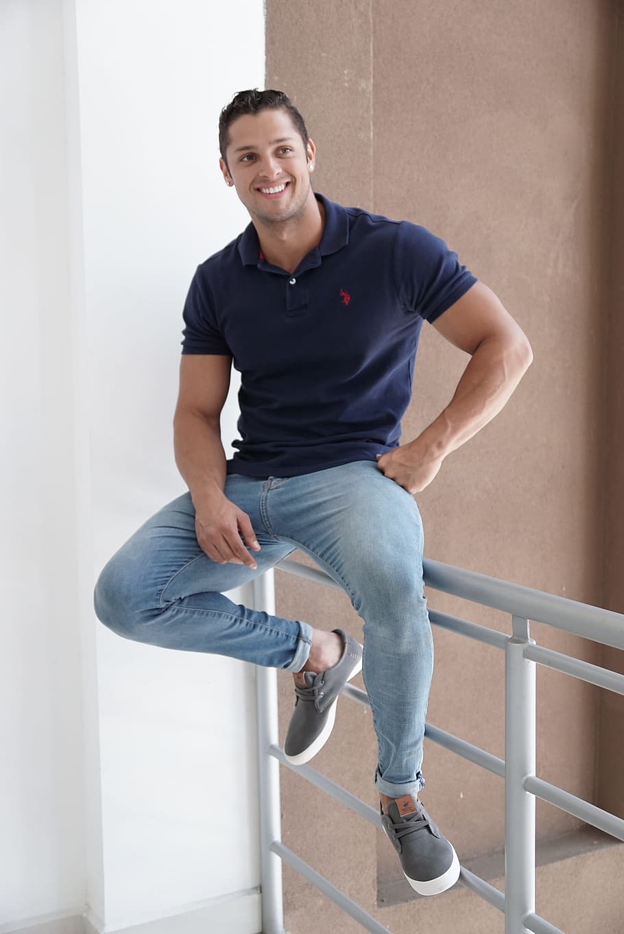 man sitting on steel frame, Model, Male, Man, smiling, men HD wallpaper