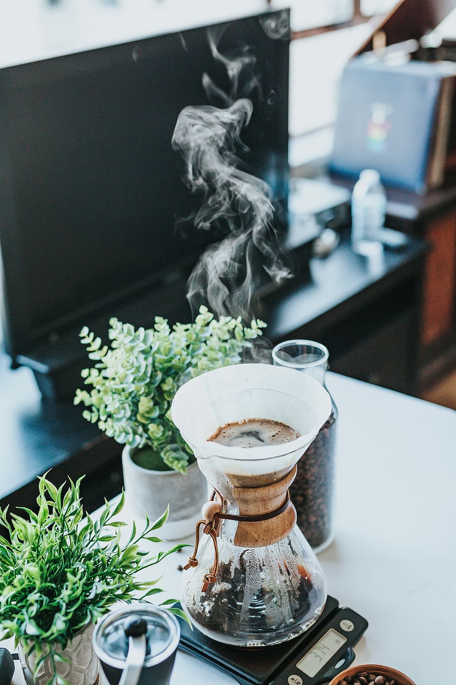 clear glass container, clear glass coffee pitcher on table, drink HD wallpaper