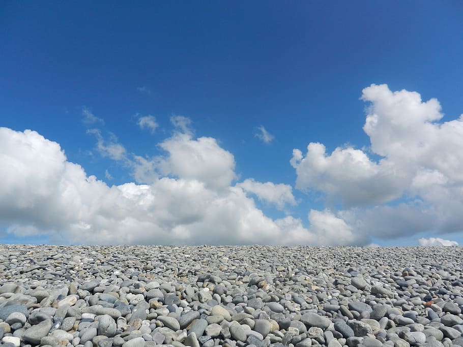 cloudy sky, beach, pebbles, landscape, clouds, nature, coastline HD wallpaper