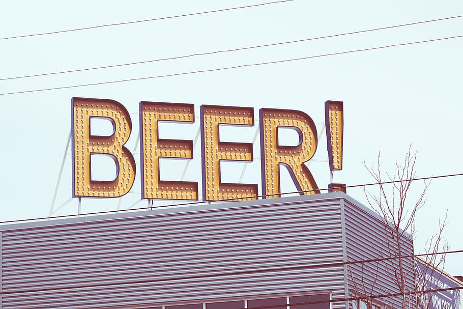 BEER! storage signage, Beer! neon signage building, yellow, rooftop