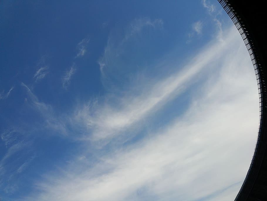 blue sky and white clouds, building, low angle view, cloud - sky HD wallpaper