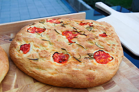 focaccia, pasta, bread, grill, food, food and drink, freshness HD wallpaper