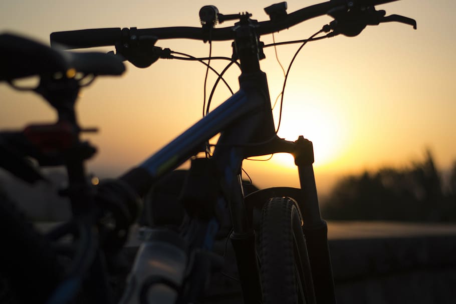 Silhouette hardtail mountain bike, sunset, evening, outdoor, sunrise, HD wallpaper