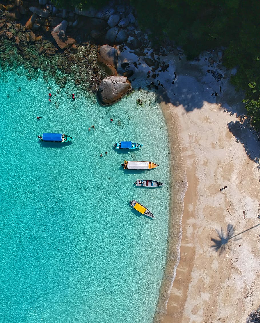 aerial view photography of boats on seashore, aerial view of boats