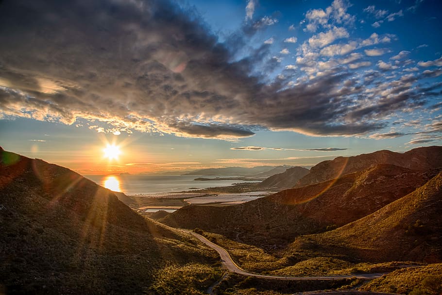 landscape photography of sunset, brown mountain on sunrise, cloud HD wallpaper