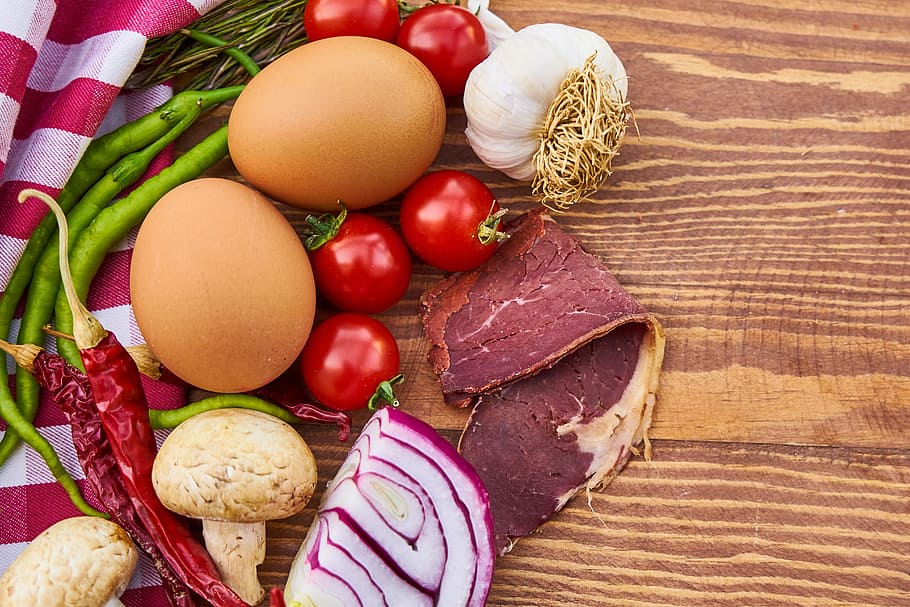 egg, onion, garlic, bacon, meat, mushroom, mushrooms, diet HD wallpaper