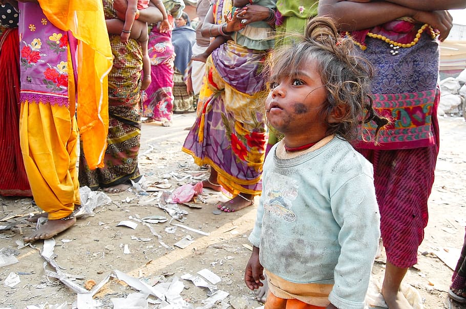 HD wallpaper: slums, poor, help, people, poverty, city, outdoor, india,  support | Wallpaper Flare
