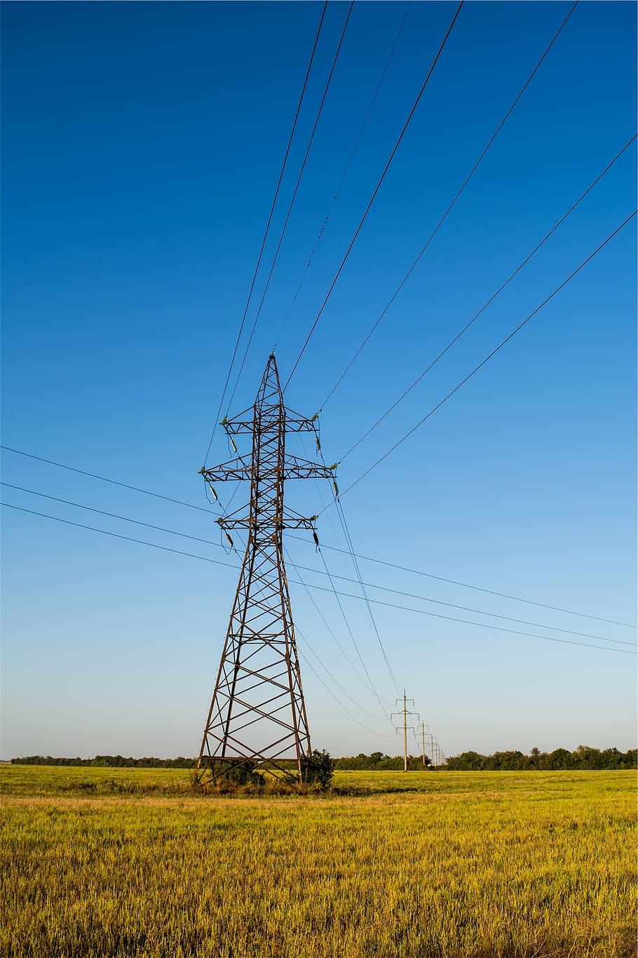 transmission tower on grass field, black, steel, pylon, green HD wallpaper
