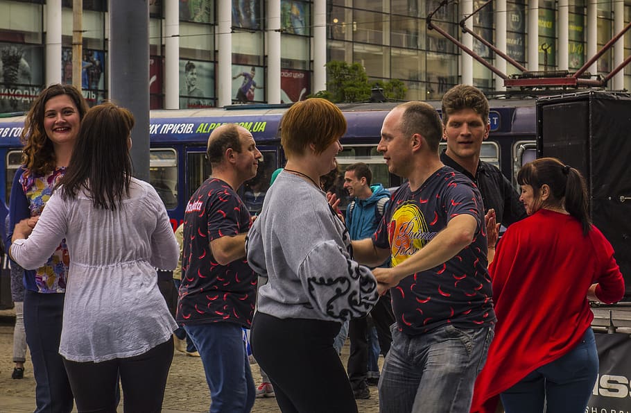 dancing, people, group of people, real people, crowd, large group of people HD wallpaper