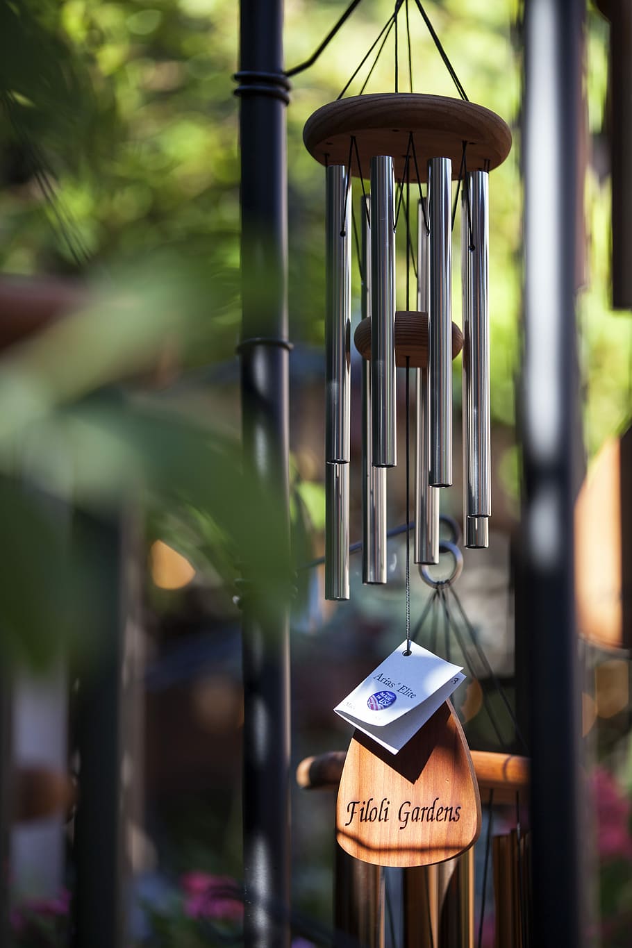 brown wood chimes, garden, wind chime, label, shop, focus on foreground HD wallpaper