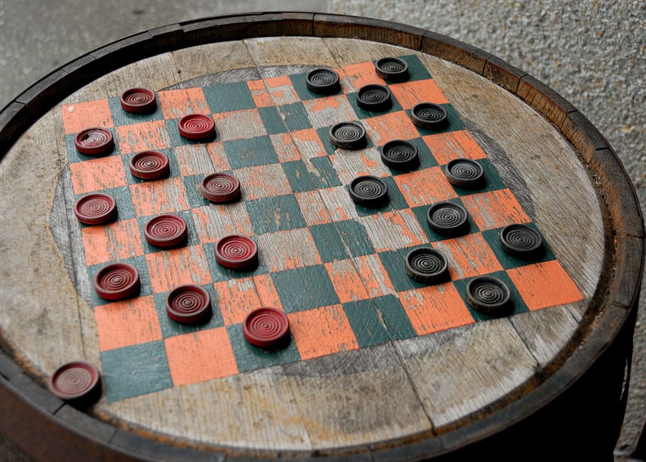 vintage checkers game