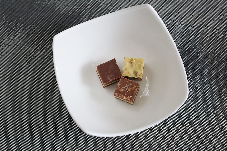 chocolates, nibble, candy, chocolate praline, food, food and drink HD wallpaper
