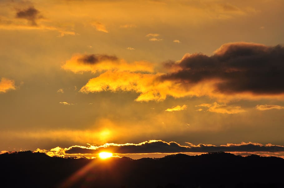 Silhouette of Mountains during Sunset, afterglow, backlit, clouds HD wallpaper