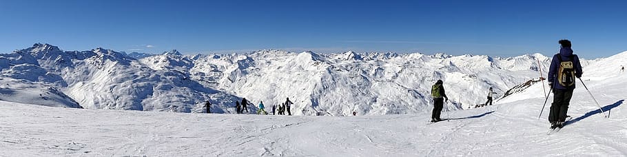two person skiing on snow covered mountain, panorama, panoramic HD wallpaper