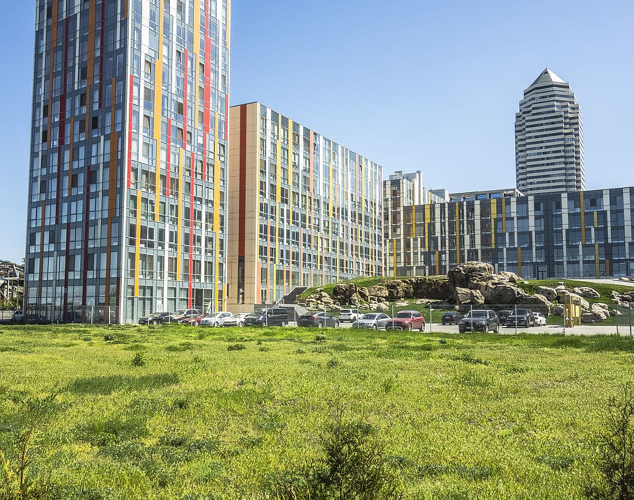 building, tall, grass, building exterior, built structure, architecture HD wallpaper