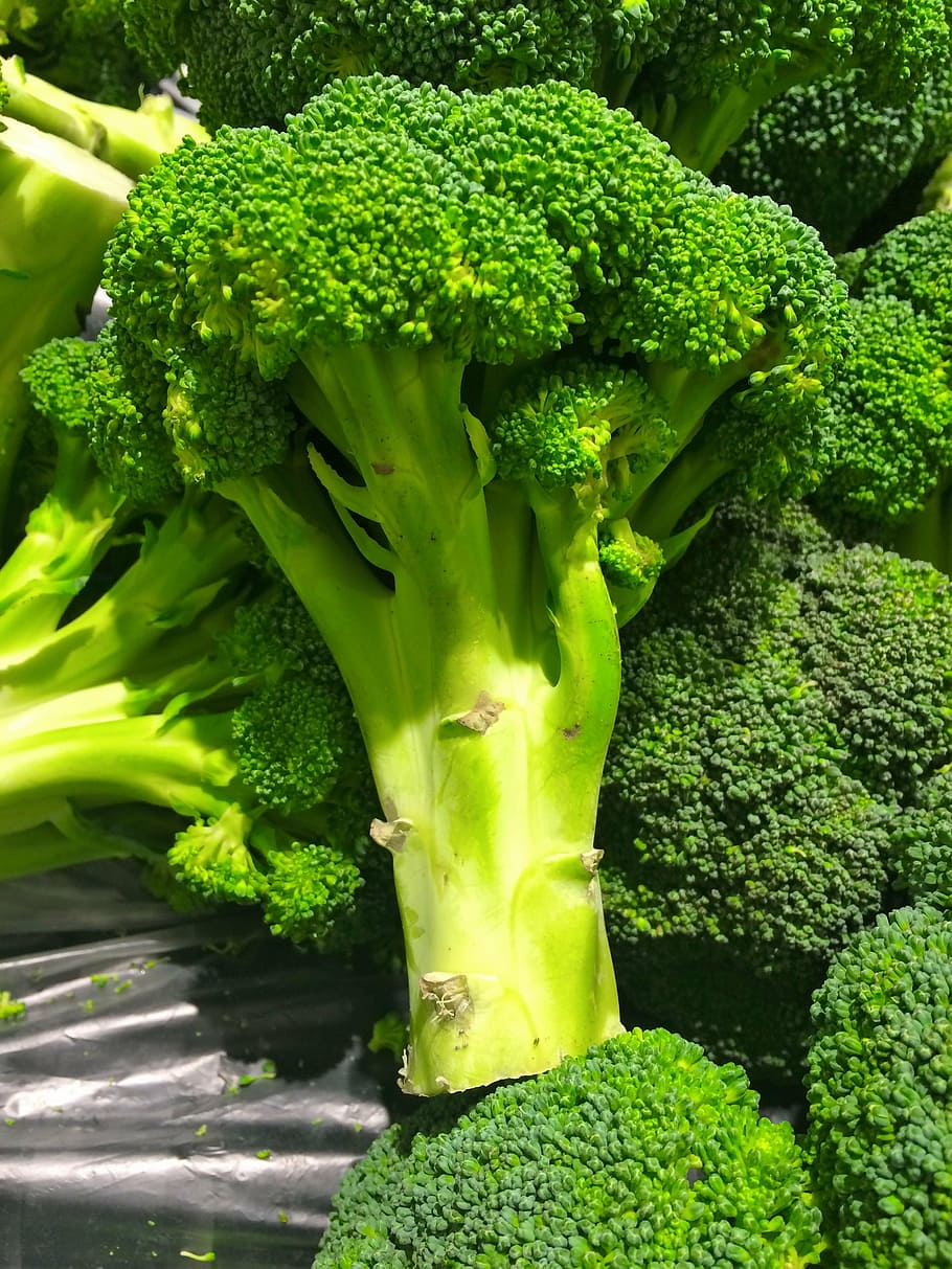  broccoli lot, green, seiyu ltd, living, Vitamin C