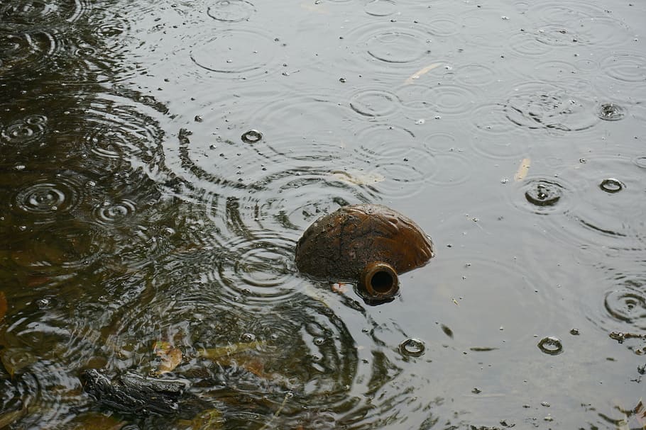 river, raindrops, kettle, wok, flood, water, rippled, nature HD wallpaper
