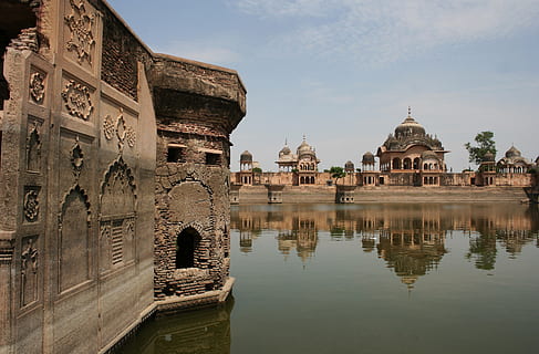 vrindavan city, ruins, reflection, lake, india, architecture HD wallpaper