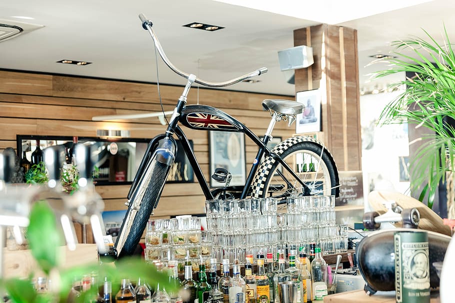 alcohol, alcoholic, bar, beverages, bicycle, bike, bottles HD wallpaper
