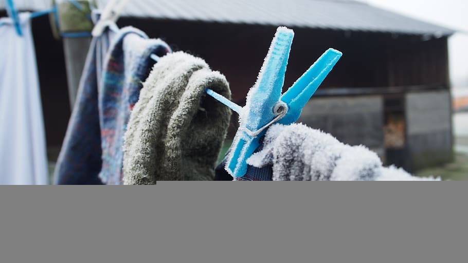 frost, laundry, clothes peg, winter, wash, cold, clothes line HD wallpaper