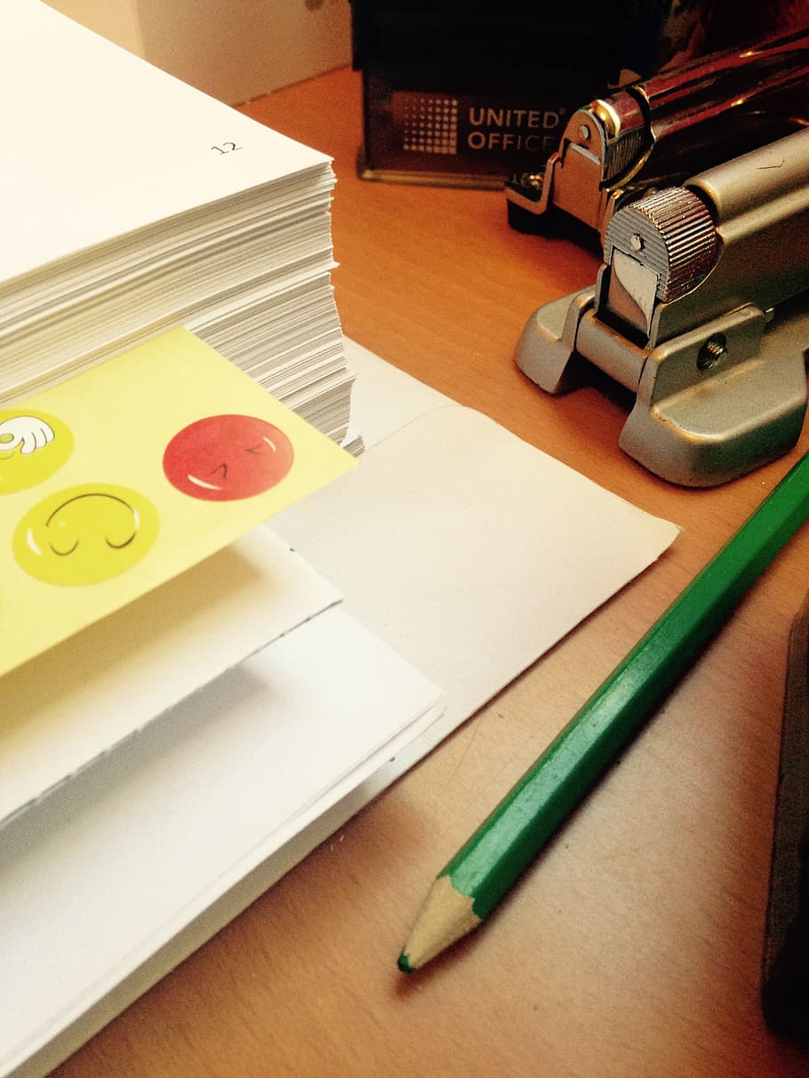office, pencil, desktop, sticker, paper, folios, work, stapler HD wallpaper