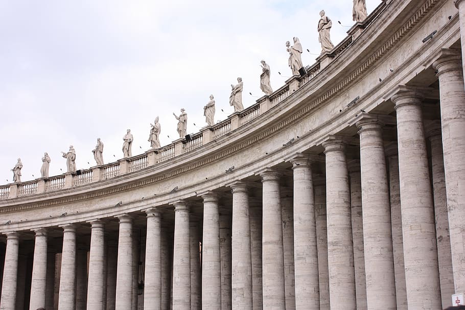white concrete post with statue coliseum, rome, vatican, columns HD wallpaper