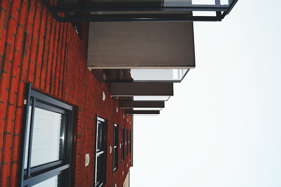 building, bricks, glass, architecture, daylight, exterior, glass items HD wallpaper