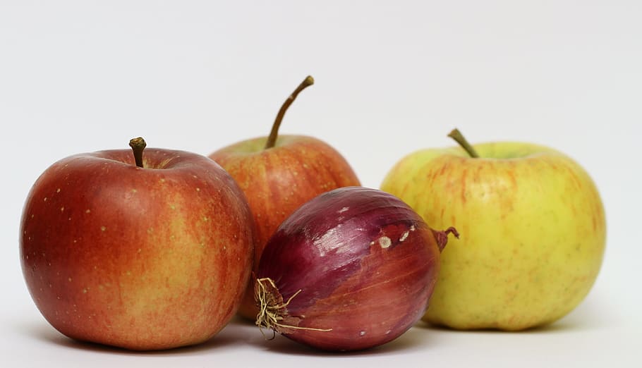 Onion, Fruit, Red Apple, kernobstgewaechs, frisch, vitamins HD wallpaper