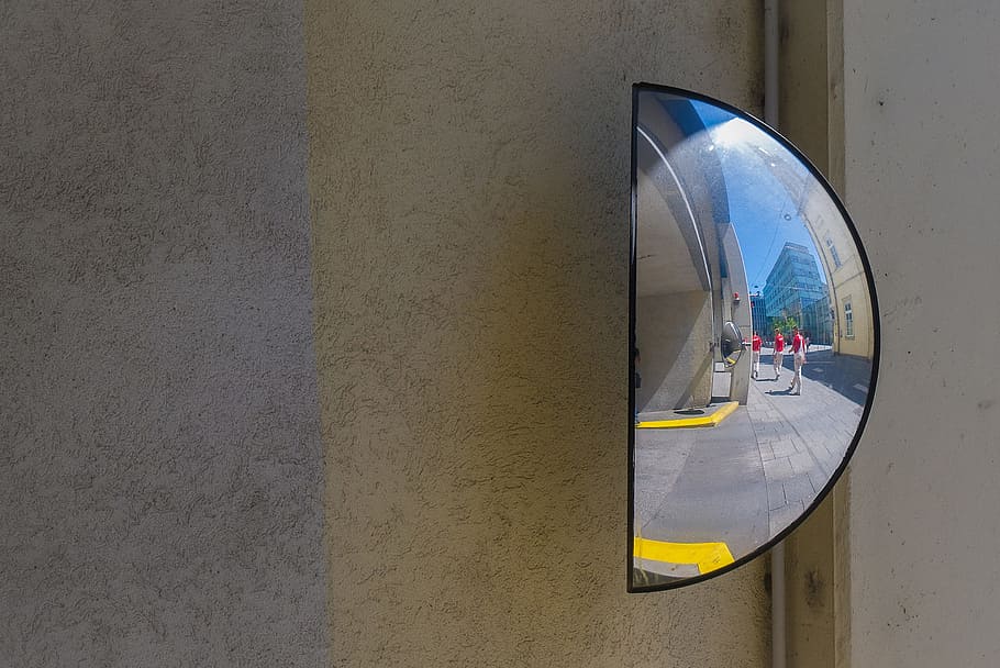 Close-up street shot of a half-mirror, image captured in Linz, Austria, HD wallpaper