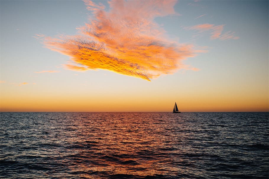 sailboat, sunset, dusk, ocean, sea, water, sky, horizon over water HD wallpaper