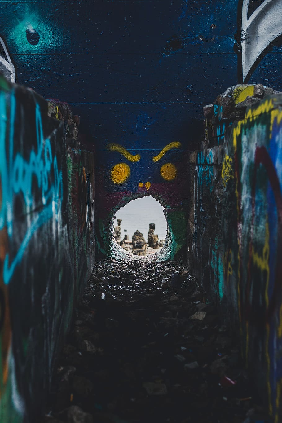 blue and yellow painted wall, hole through ocean, tunnel, architecture HD wallpaper