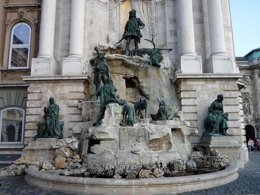 Matthias Fountain in Buda Castle in Budapest, Hungary, buda statue, HD wallpaper