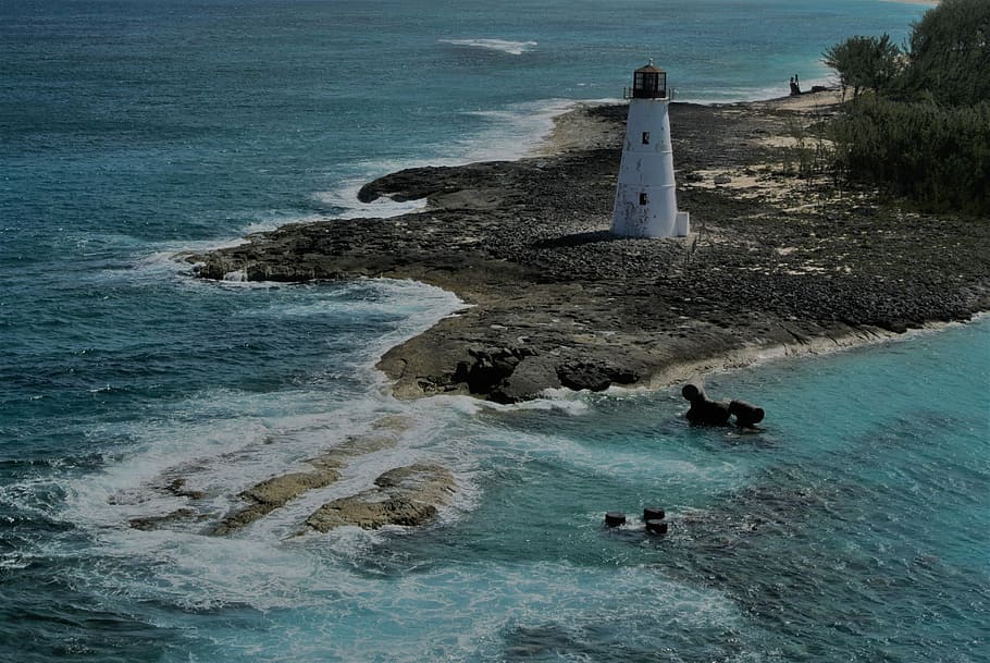 lighthouse, beach, coastline, ocean, bahamas, sea, water, guidance HD wallpaper