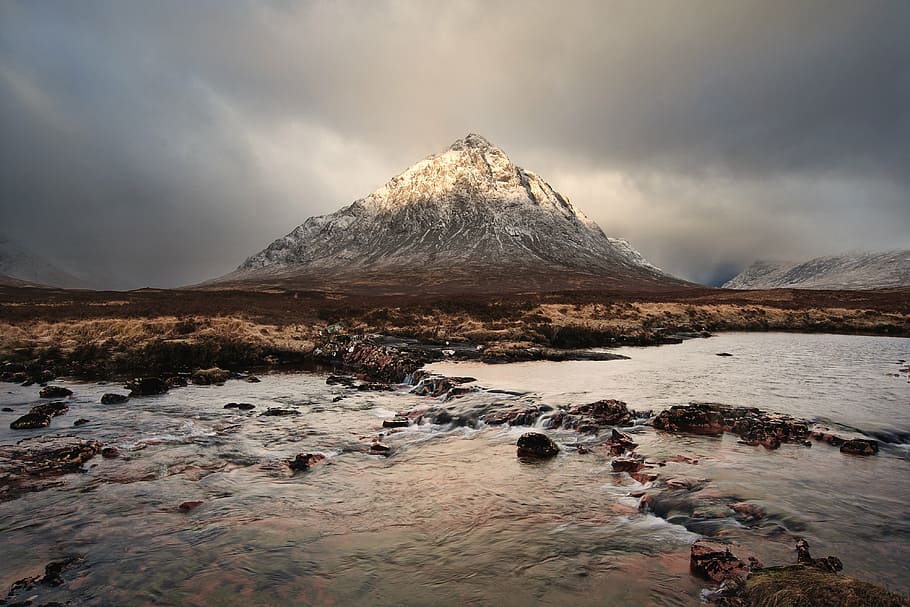 river near rocky mountain under gray sky, highland, cloud, summit HD wallpaper