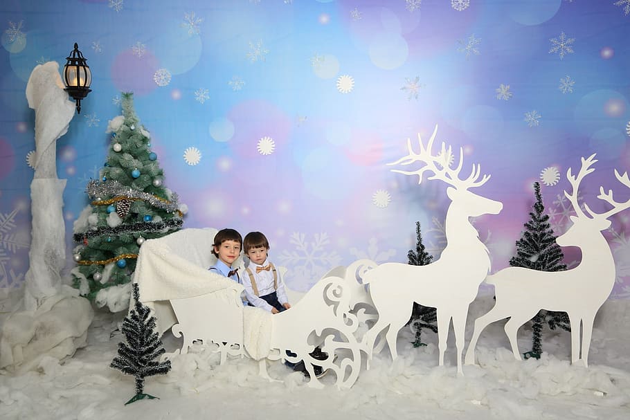 Hd Wallpaper New Year S Eve Sleigh With Reindeer Children S Images, Photos, Reviews