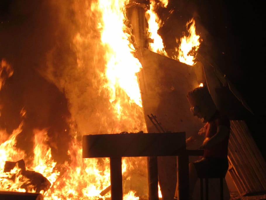 fire, bonfire, bart simpson, spain, festival, valencia, fiesta HD wallpaper