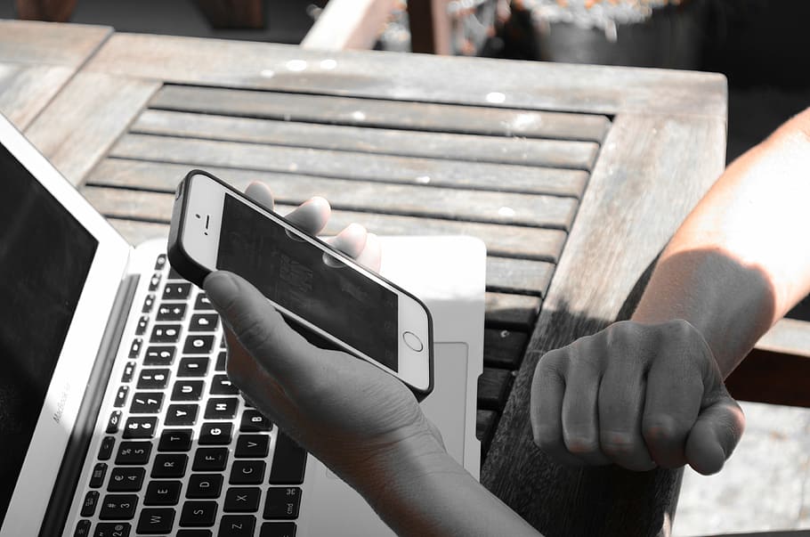 iphone, macbook, computer, woman, hands, human hand, communication HD wallpaper