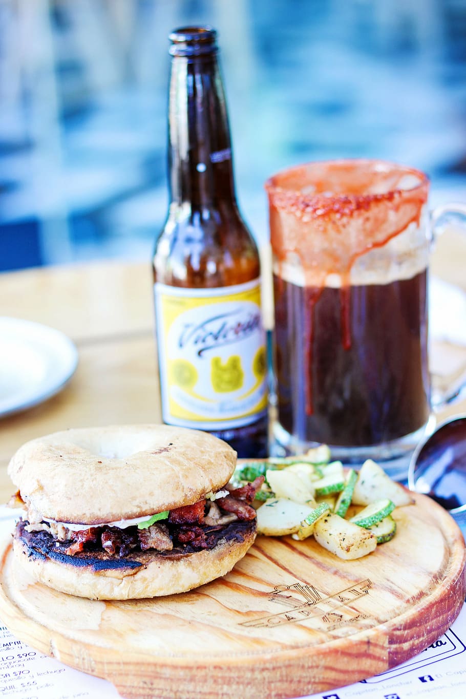 burger, bagel, bread, lunch, sandwich, cuisine, restaurant HD wallpaper