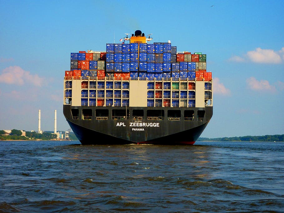 black and white APL ZEEBRUGGE cruise ship under blue and white sky at daytime HD wallpaper