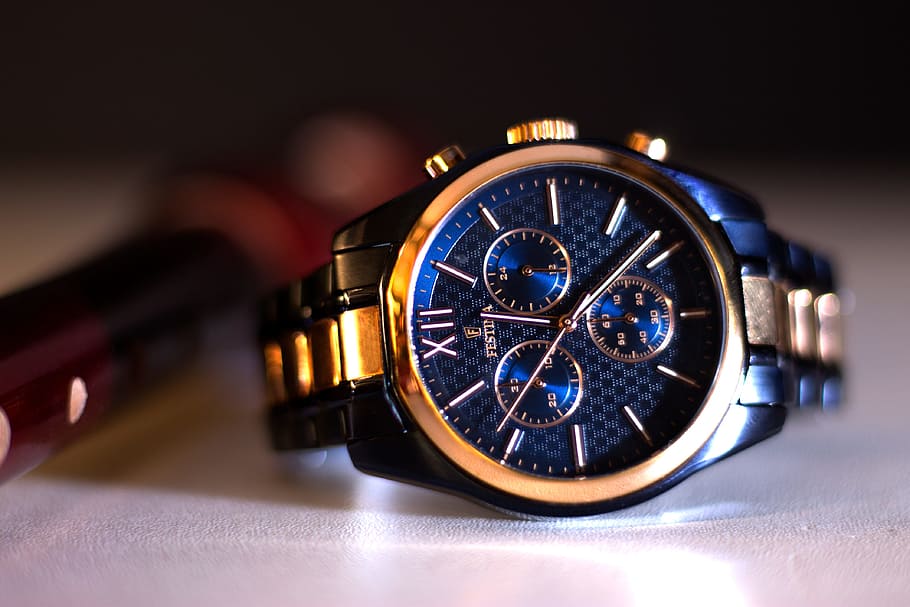 clock, wristwatch, gold, time, close-up, accuracy, metal, macro HD wallpaper