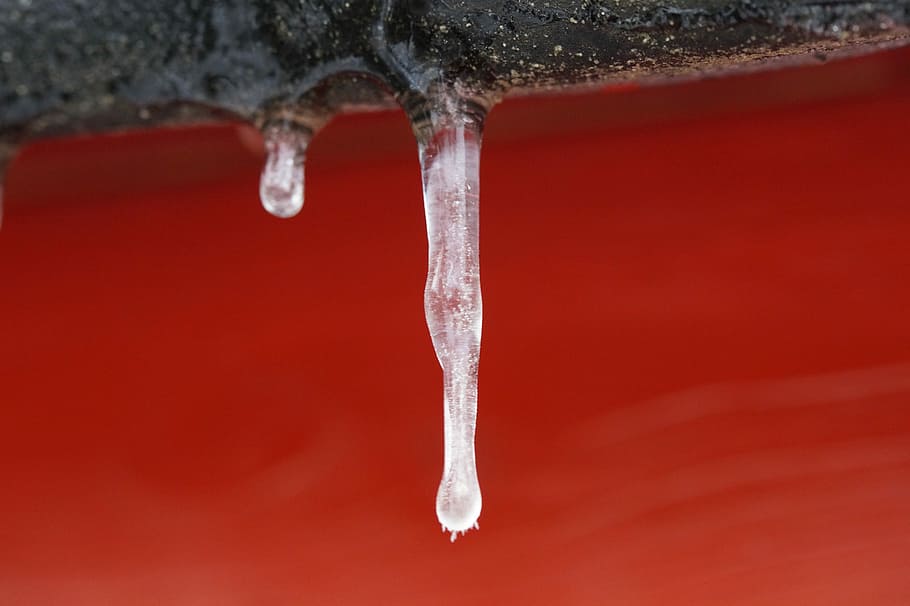 Icicle, Tap, Ice, Roof, Depend, winter magic, wintry, hut, iced HD wallpaper