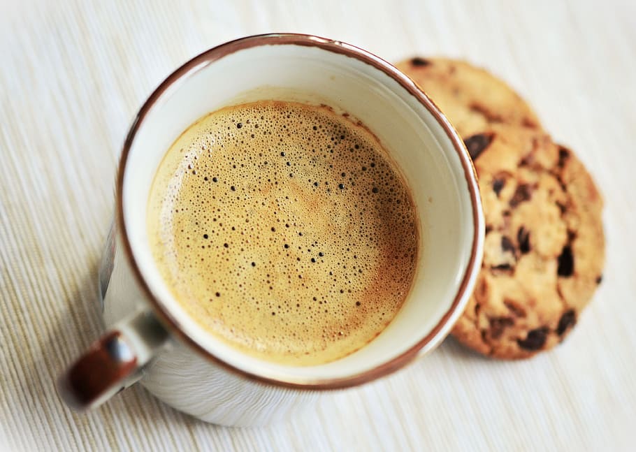 mug of coffee and two cookie, cup, coffee cup, coffee break, ceramic, HD wallpaper
