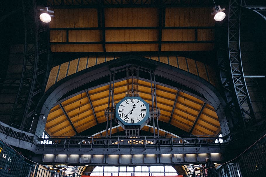 Train station clock, architecture and Cityscape, other, indoors HD wallpaper
