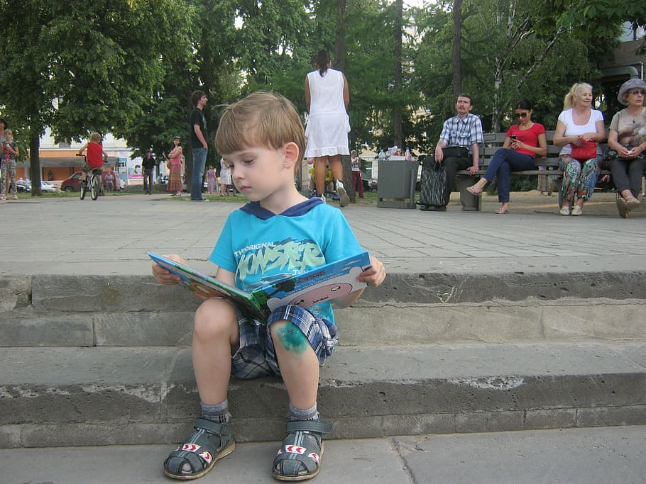boy sitting on stairs while reading book, baby, real people HD wallpaper