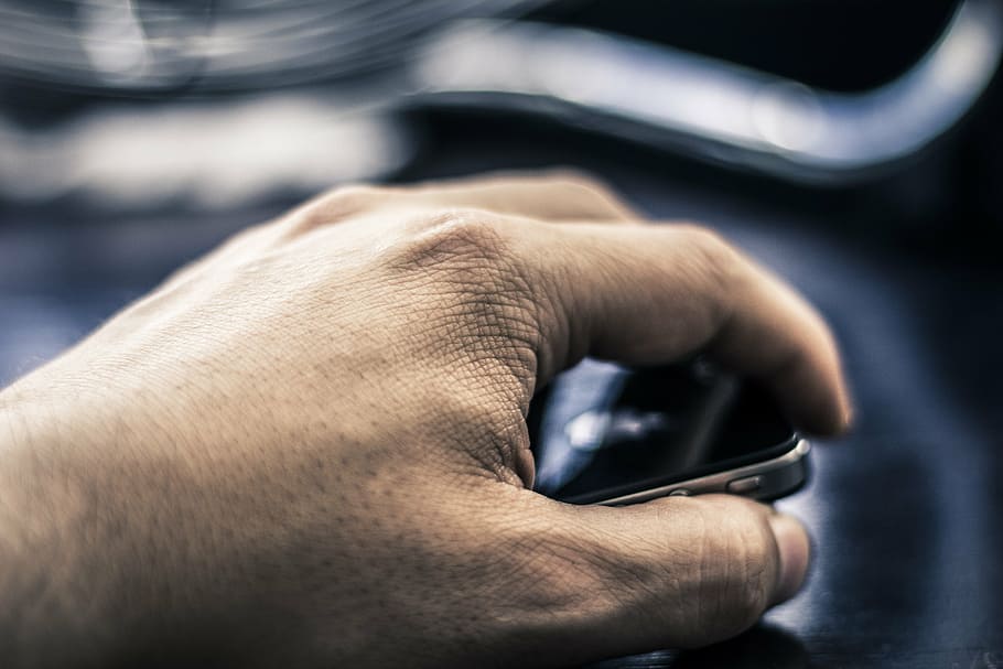 close-up, hand, iphone, smartphone, human body part, human hand HD wallpaper